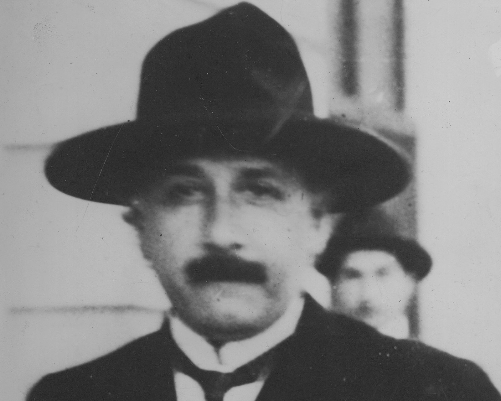 Albert_Einstein_in_Argentina_-_AR-AGN-AGN01-AGAS-Ddf-rg-1626-90853